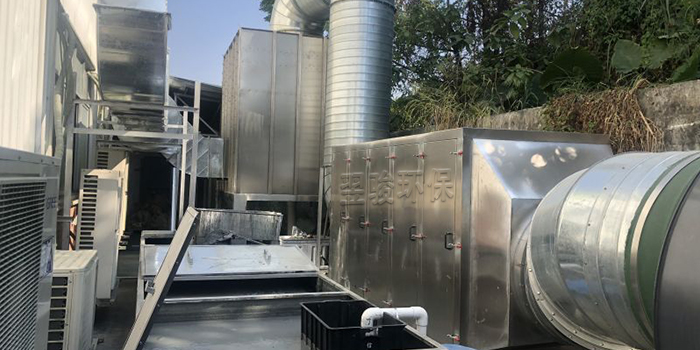 噴漆廢氣凈化處理工程 有機(jī)廢氣處理找對(duì)廠家！找〔翌駿環(huán)?！?！